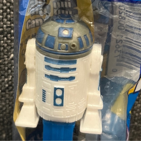 Pez Dispenser R2D2 — Vintage — Unopened - Picture 2 of 5